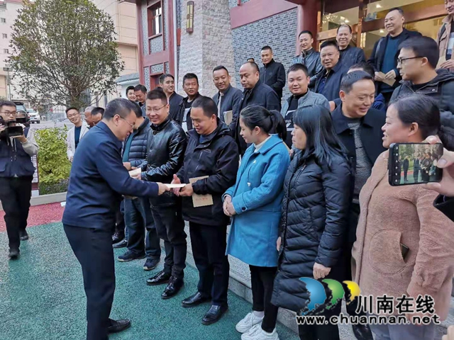 不忘帮扶初心，牢记使命重托！合江县用心用情助力凉山越西脱贫奔康