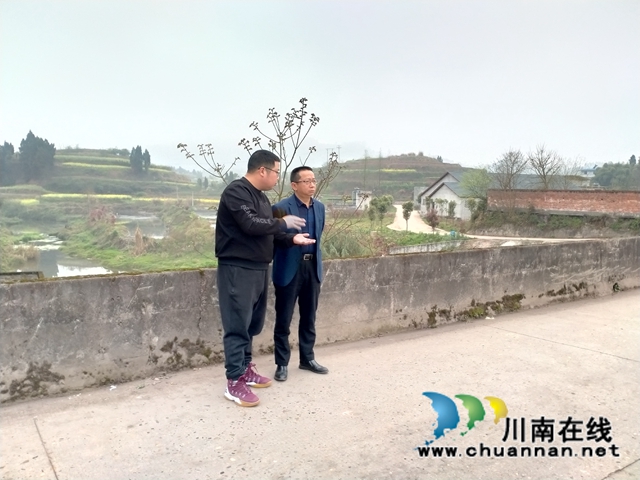 郑尚贵到泸县百和镇督导当前重点工作