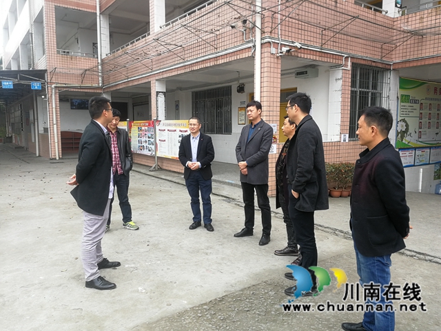 重庆市永川区南华宫小学到泸县百和中心小学校参观交流