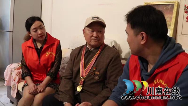 纳溪：听退伍老兵讲党史，党史教育深入人心(图2)
