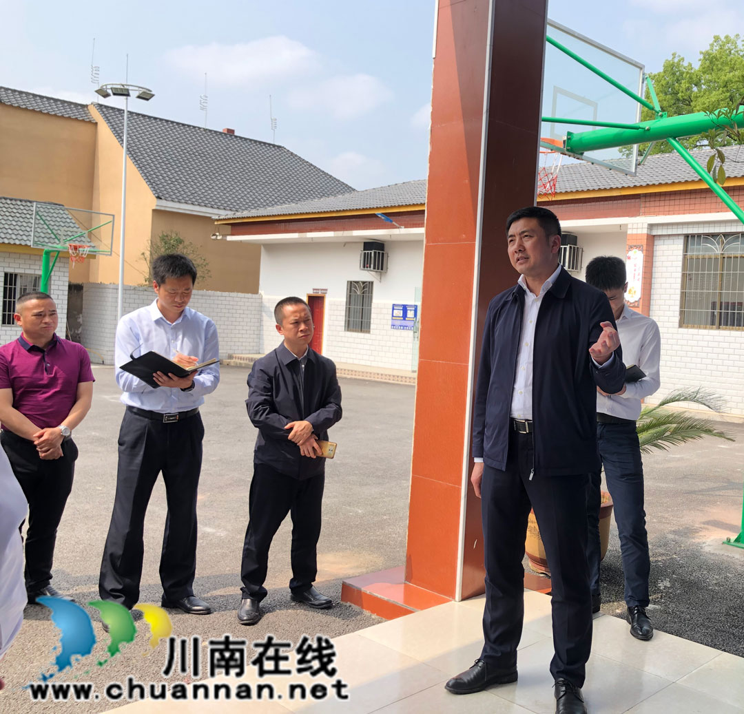 泸州市泸县县委书记肖刚率队调研百和镇