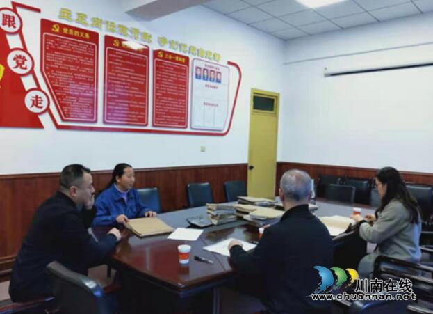 合江县社保局开展“送政策、送服务进企业”活动