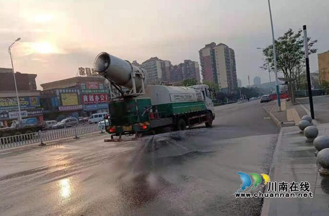龙马潭区综合行政执法局：多点发力，提升城市环境助力酒博会(图4)