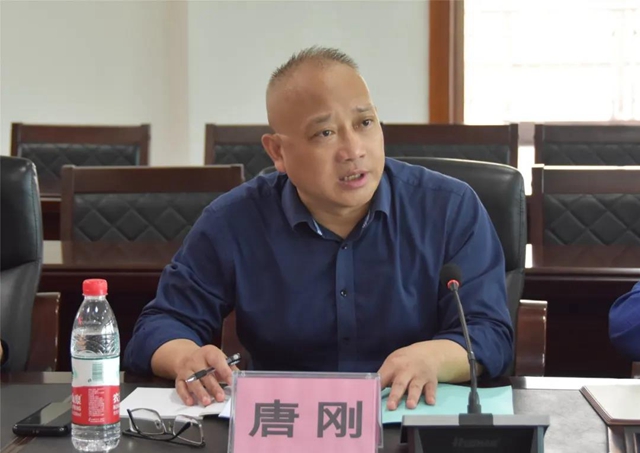四川省水上运动学校考察调研泸县九中水上运动项目(图8) 四川省水上运动学校考察调研泸县九中水上运动项目(图8)