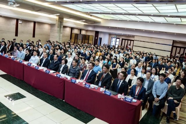 四川省医院协会医院廉洁建设分会成立，曾宪利当选副会长(图6)