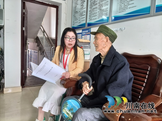 龙马潭区红星街道长桥社区：人大代表尽职责，心系群众办实事