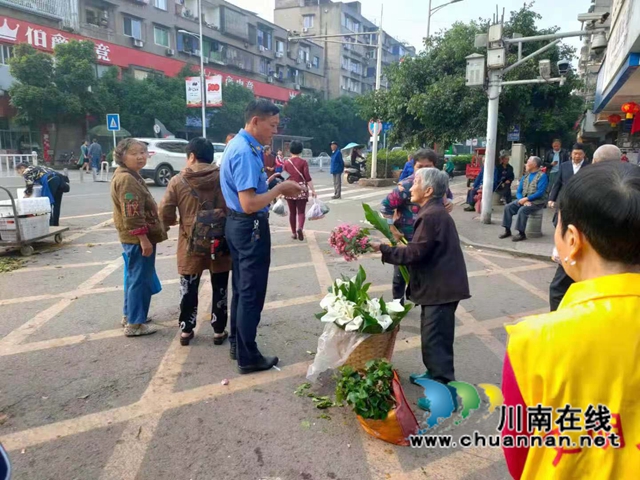 龙马潭区综合行政执法局：迎国卫复审，我们干在前，走在前！(图3)