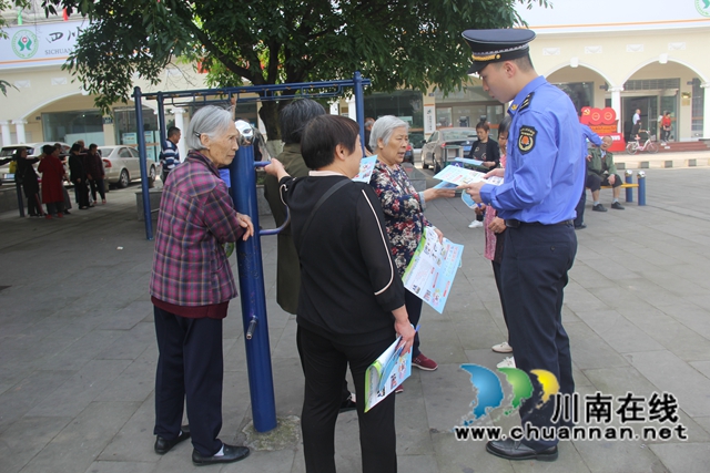 泸县综合行政执法局：倾听民声，为群众办实事(图3)