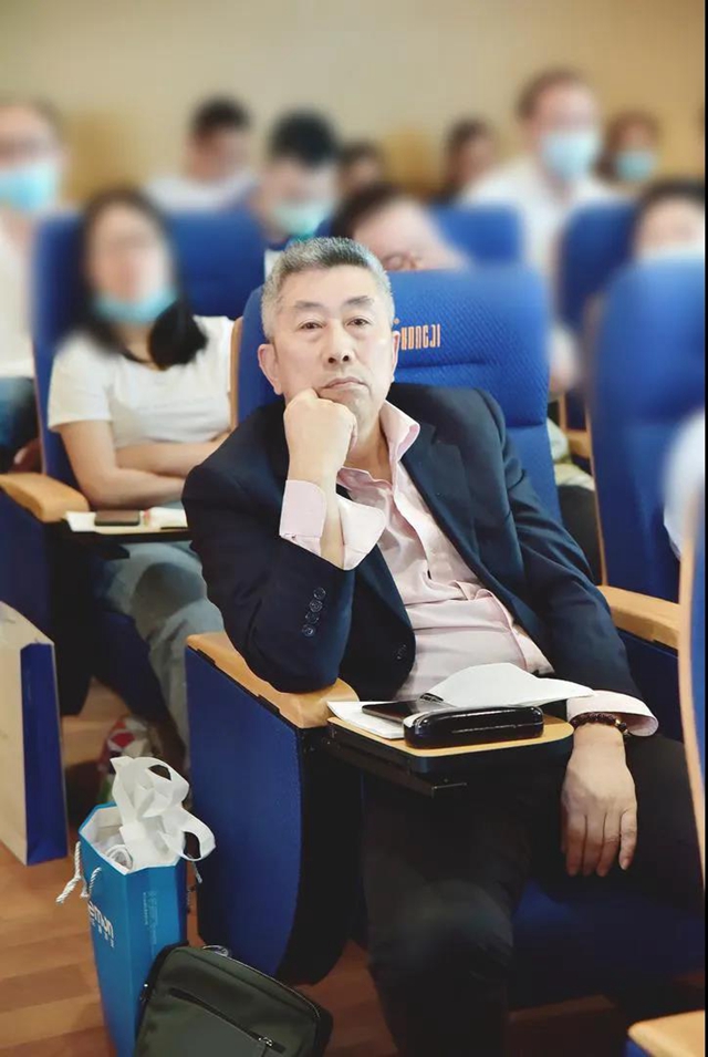 泸州久正骨科医院医护人员荣获泸州市民营医院协会5.12国际护士节先进表彰(图5)