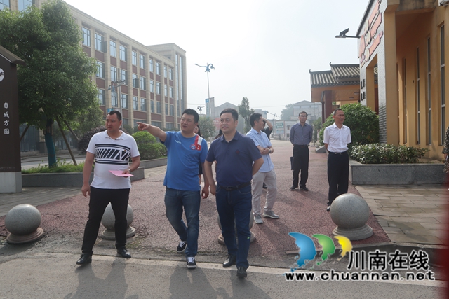 先泽平率队到泸县云龙镇调研法制政府建设工作