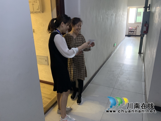 龙马潭区小市街道：工作走出去，暖心服务送上门