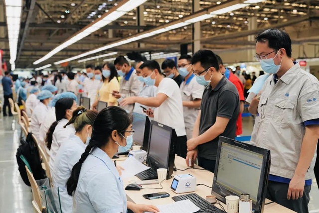 四川：单日接种量破200万剂次，创全国单日接种量第一！(图1)