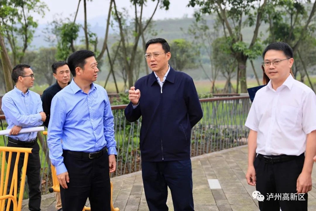泸州市委副书记、代理市长余先河调研泸州国家高新区