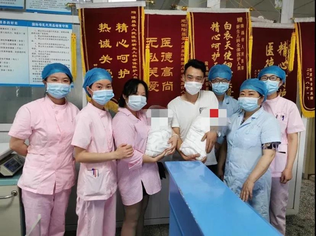 生命“闯关”！隆昌这家医院拯救了一对龙凤胎早产儿