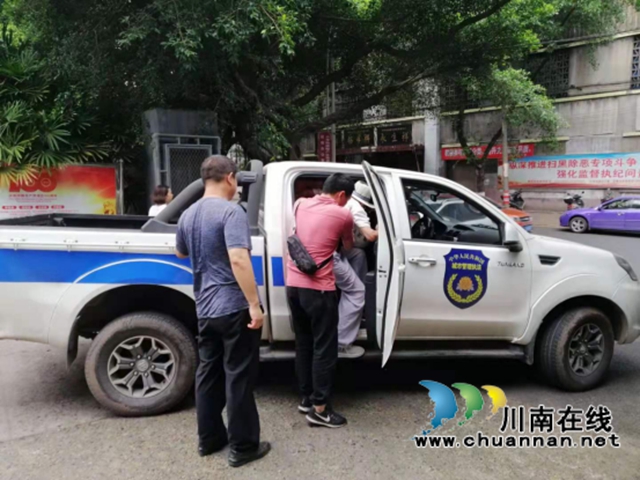 龙马潭区小市街道：关爱伤残军人，浓浓深情暖人心(图2)