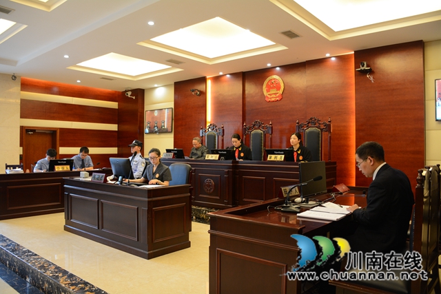 “大法庭”里的“小课堂”！古蔺县法院邀请学生观摩庭审“零距离”接触法律