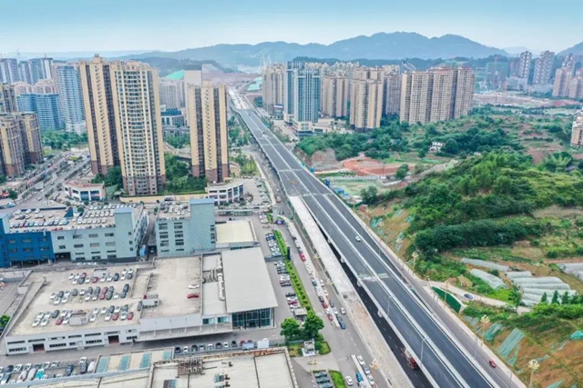 又一新地标！宜宾三江新区首座大型城市立交桥即将通车(图2)