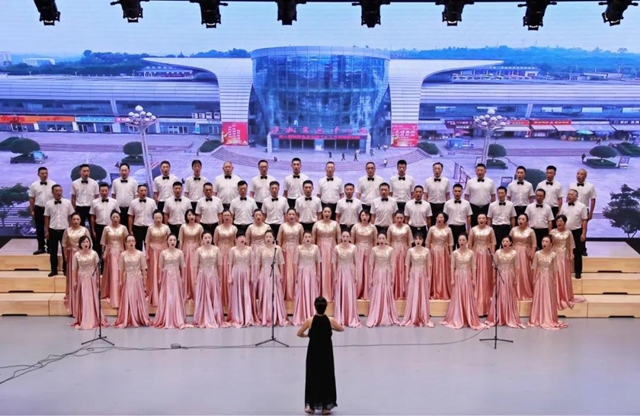 精彩纷呈!泸州市市场监管系统举行汇报展演活动(图14) 精彩纷呈!泸州市市场监管系统举行汇报展演活动(图14)