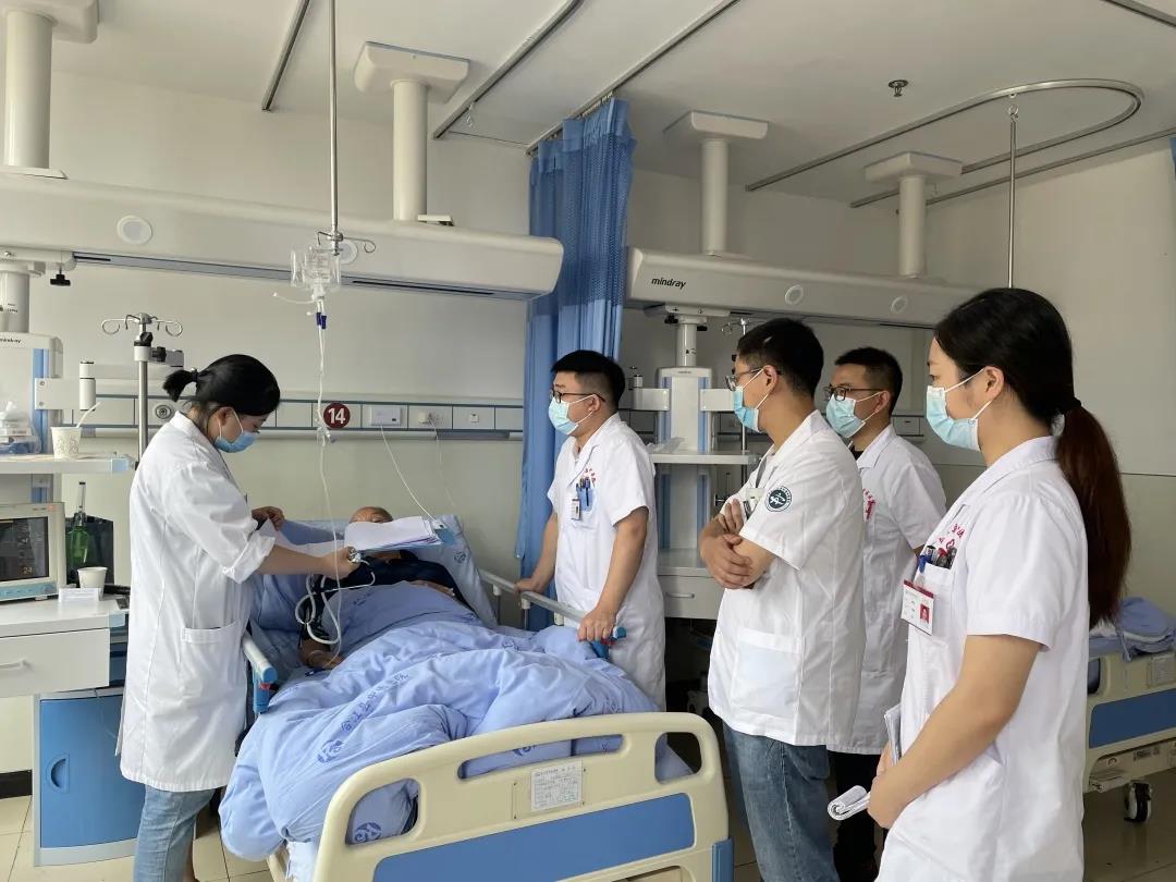 学术交流 思想碰撞 一场别开生面的学术研讨会在合江县中医医院举行(图7) 学术交流 思想碰撞 一场别开生面的学术研讨会在合江县中医医院举行(图7)