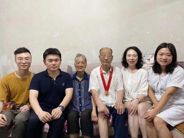 【西南医大附院建院元老口述史】徐自进：“川南医院”一直是我的牵挂(图2)