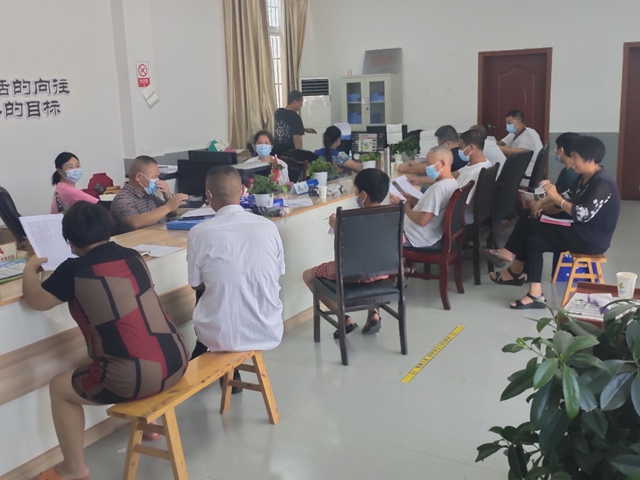 多方联动摸排登记 宜宾南溪区长兴镇织密疫情防控网(图1)