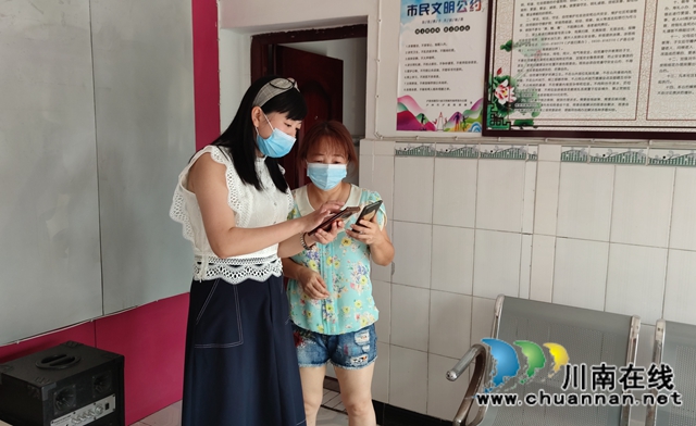 泸县海潮镇：开展疫情防控督查，筑牢疫情“防护墙”(图2)