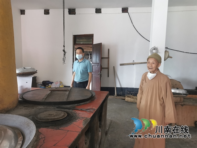 泸州市委统战部到古蔺县督察宗教场所安全工作(图3)