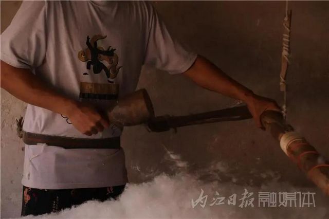在“白雪中弹奏”！内江有一位“音乐魔法师”(图5)