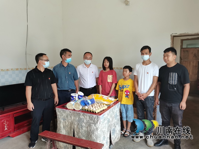 古蔺县石宝镇：凝聚乡贤力量，助力家乡防汛(图1)