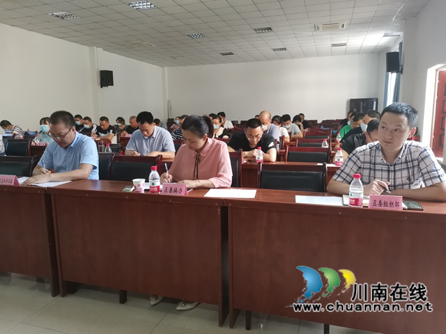 龙马潭区鱼塘街道：包保联动保平安，筑起疫情“防护墙”(图2)