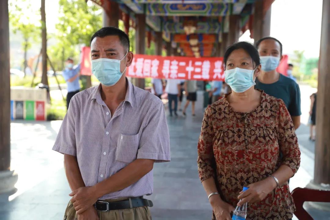 被拐23年！宜宾这对双胞胎终于团聚了！回家之后……(图4)