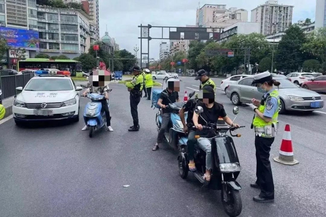 明确了！富顺县电动摩托车的交通违法处罚来啦！