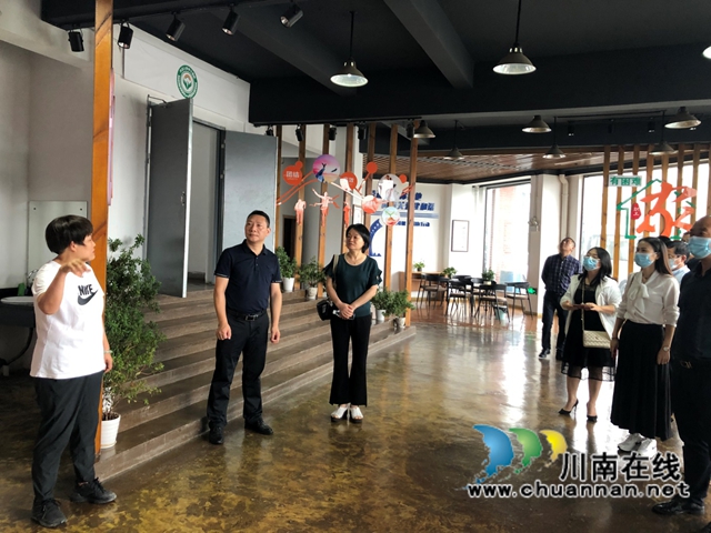 泸县总工会到合江县考察职工之家阵地建设(图1)