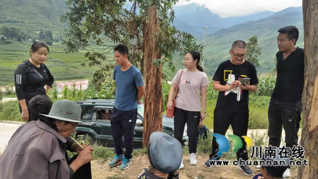 龙马潭区援彝干部：入户“面对面”，筑起大山中的免疫网(图1)