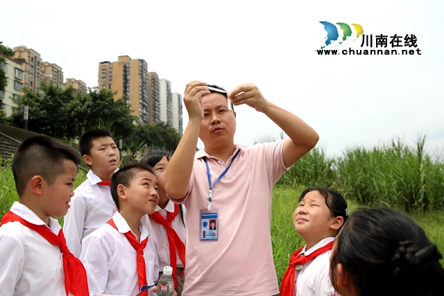 泸州纳溪:丰富多彩的“开学第一课”(图3) 泸州纳溪:丰富多彩的“开学第一课”(图3)