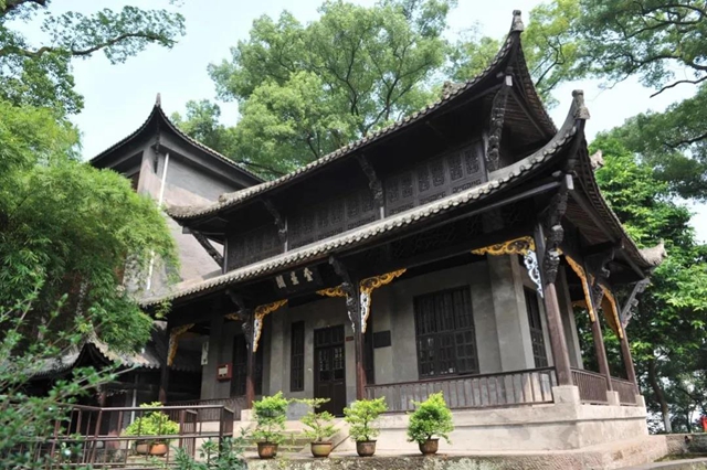 生日快乐！西南医大今天70岁了！(图3)