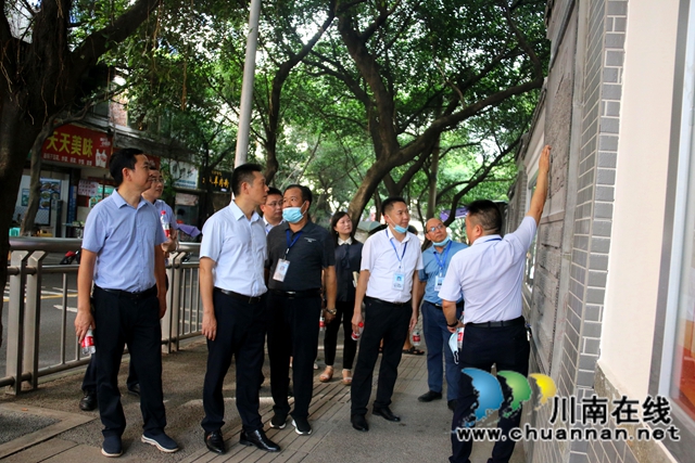 合江县领导到合江中学检查指导开学工作(图5)