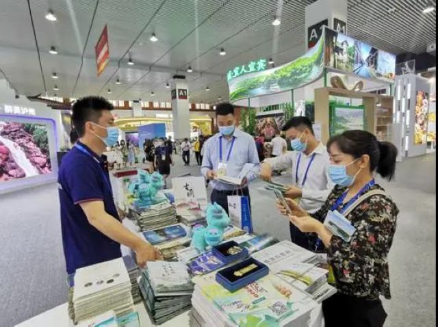 第八届四川国际旅游交易博览会今日开幕，泸州展馆精彩亮相！(图16)