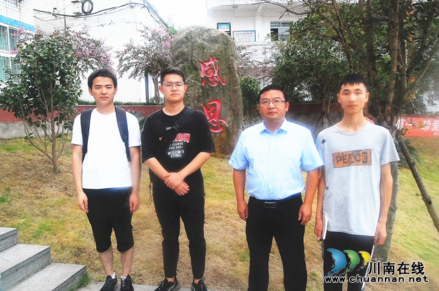 纳溪区护国中学：这三个“别人家的孩子”，何以成为高考“前三强”？ (图1)