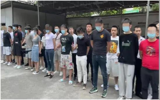 目标:离异单身女性!(图5) 目标:离异单身女性!(图5)