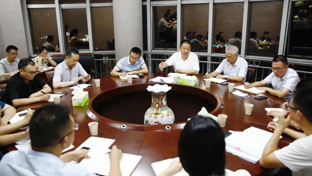泸县6.0级地震|省市县三级应急工作组研究泸县地震灾区复课工作，“鉴定一所，安全一所，才能复课一所！”