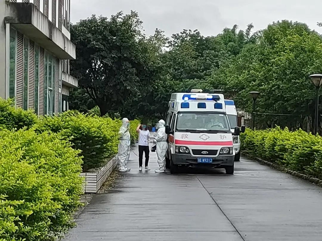 清零！泸州一例本土新冠肺炎确诊患者出院(图1)