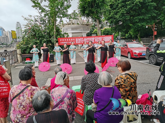 龙马潭区小市街道：中秋巡演传承文化有欢乐，文明讲堂建设美丽大环境