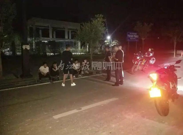 深夜“炸街”引众怒！内江这里抓了5人