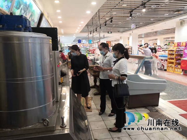 泸州市商务局到叙永县督导环保、安全工作
