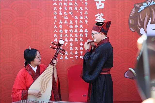 鼓乐开礼、同牢礼、合卺酒......泸州这场集体婚礼仪式感十足！(图32)