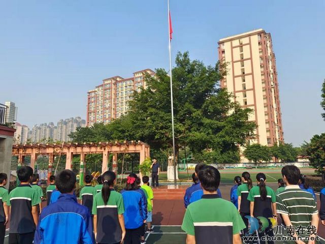 泸州市儿童福利院开展“爱祖国，颂党恩”国庆活动   