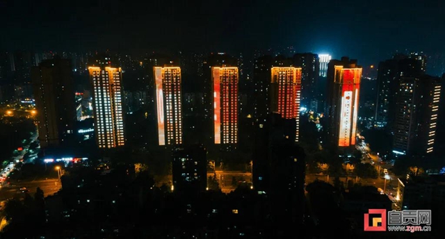 很燃!很美!来自中国灯城自贡的深情表白(图3) 很燃!很美!来自中国灯城自贡的深情表白(图3)