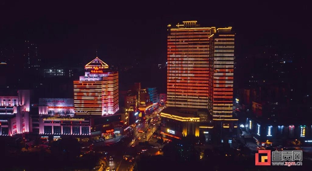 很燃!很美!来自中国灯城自贡的深情表白(图4) 很燃!很美!来自中国灯城自贡的深情表白(图4)
