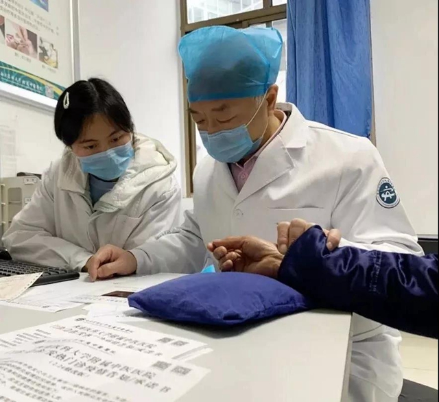 确诊肺癌晚期11年，至今生活如常！(图2)